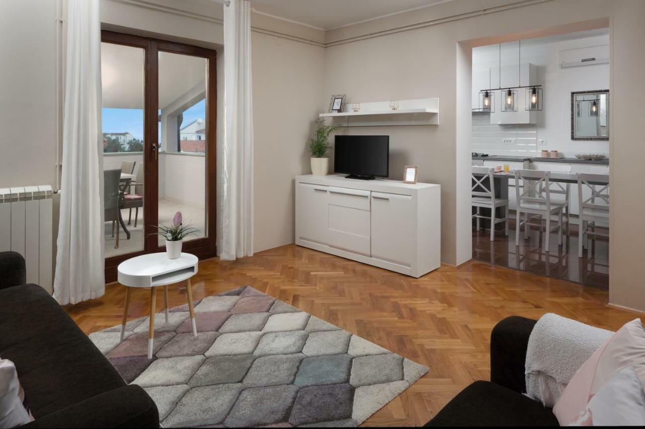 Apartments Sasha Pula Dış mekan fotoğraf