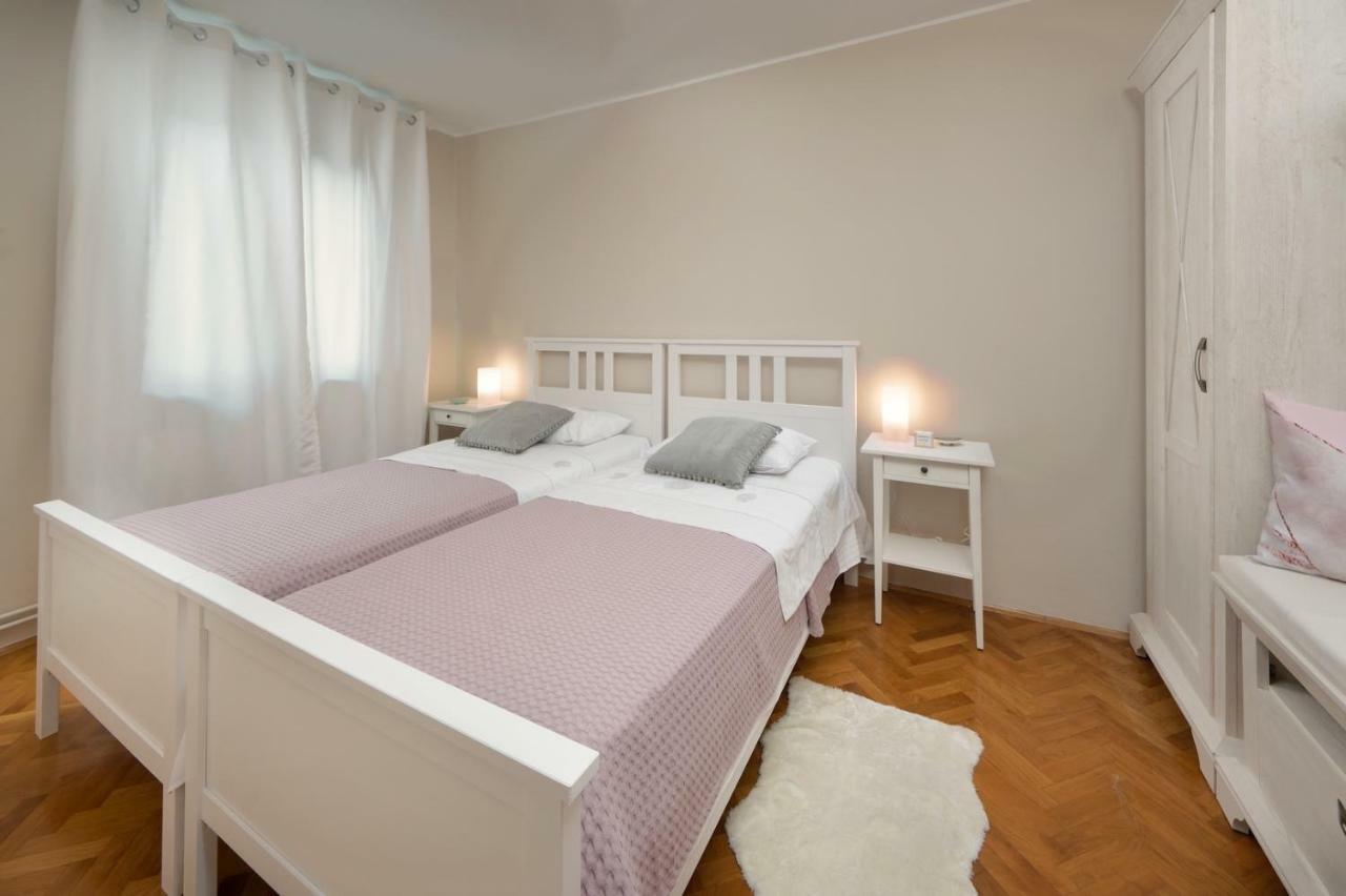 Apartments Sasha Pula Dış mekan fotoğraf